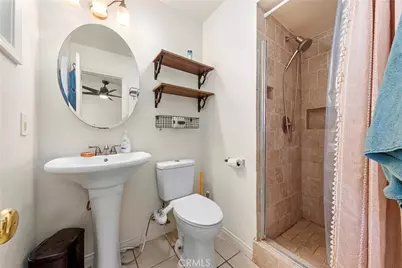 19776 Merryhill Street, Canyon Country, CA 91351 - Photo 20