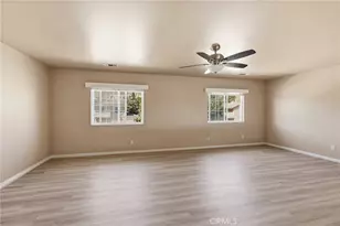 38264 Hillcrest Dr, Palmdale, CA 93551 - Photo 16