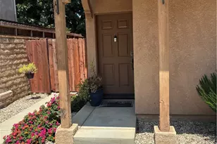 12724 Palm Ct, Sylmar, CA 91342 - Photo 1
