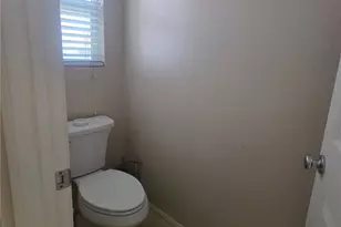 12724 Palm Ct, Sylmar, CA 91342 - Photo 6