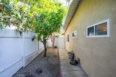 20865 Martha, Woodland Hills, CA 91367 - Photo 22
