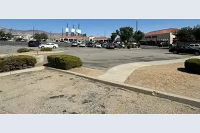 16910 Ca-14, Mojave, CA 93501 - Photo 4