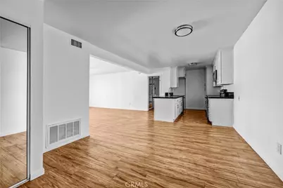 5334 Lindley Avenue #319, Encino, CA 91316 - Photo 2