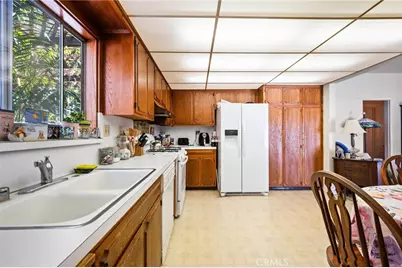 1140 Oberlin Drive, Glendale, CA 91205 - Photo 14