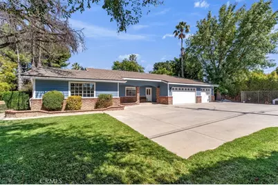 17082 Parthenia, Sherwood Forest, CA 91325 - Photo 4