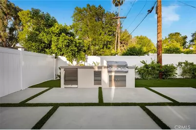 5412 Fallbrook Avenue, Woodland Hills, CA 91367 - Photo 38