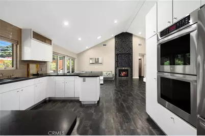 7814 Jellico, Northridge, CA 91325 - Photo 8