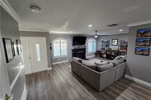 27708 Stardale, Saugus, CA 91350 - Photo 4