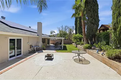 28003 Urbandale Avenue, Saugus, CA 91350 - Photo 20