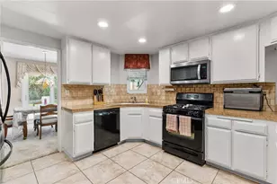 15816 Cindy Ct, Canyon Country, CA 91387 - Photo 16