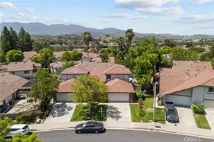 15816 Cindy Ct, Canyon Country, CA 91387 - Photo 4