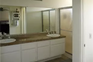 15816 Cindy Ct, Canyon Country, CA 91387 - Photo 20
