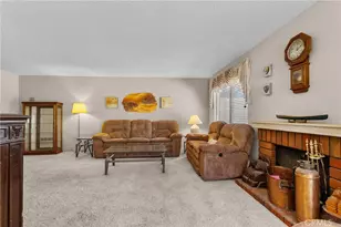 15816 Cindy Ct, Canyon Country, CA 91387 - Photo 22