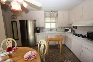 13173 Chesterwood, Sylmar, CA 91342 - Photo 8