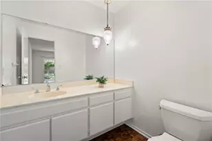 20027 Blythe St, Winnetka, CA 91306 - Photo 12