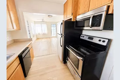 5605 Oasis, 29 Palms MCB, CA 92277 - Photo 2