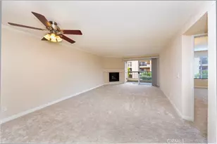 5540 Owensmouth Ave, Woodland Hills, CA 91367 - Photo 2