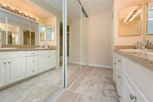 5540 Owensmouth Ave, Woodland Hills, CA 91367 - Photo 12