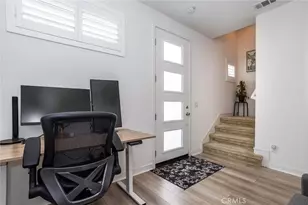 27562 Sparrow Ct, Valencia, CA 91381 - Photo 10