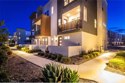 27562 Sparrow Court, Valencia, CA 91381 - Photo 58