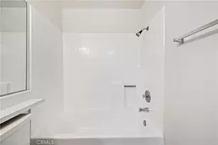 24125 Del Monte Dr., Valencia, CA 91355 - Photo 16