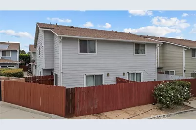 14552 Foothill, Sylmar, CA 91342 - Photo 38