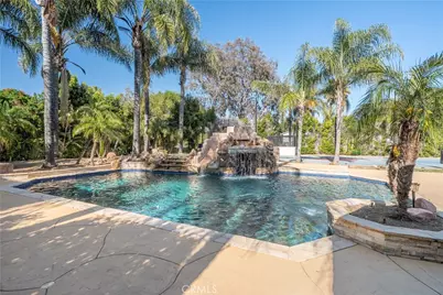 9735 Baden, Chatsworth, CA 91311 - Photo 50