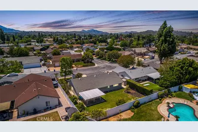 2934 Globe Avenue, Thousand Oaks, CA 91360 - Photo 70
