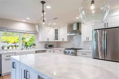 2934 Globe Avenue, Thousand Oaks, CA 91360 - Photo 18