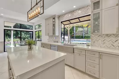 6066 Lake Lindero Dr, Agoura Hills, CA 91301 - Photo 22