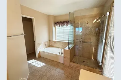 5739 Avenida Entrada, Palmdale, CA 93551 - Photo 18