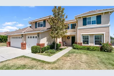 5739 Avenida Entrada, Palmdale, CA 93551 - Photo 4
