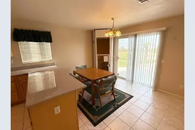 5739 Avenida Entrada, Palmdale, CA 93551 - Photo 12