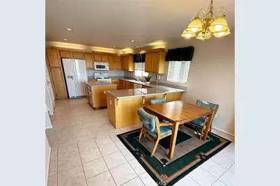 5739 Avenida Entrada, Palmdale, CA 93551 - Photo 10
