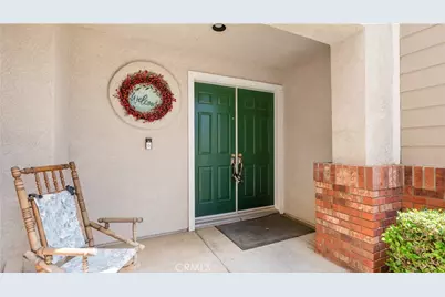 5739 Avenida Entrada, Palmdale, CA 93551 - Photo 6