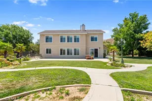 5739 Avenida Entrada, Palmdale, CA 93551 - Photo 46