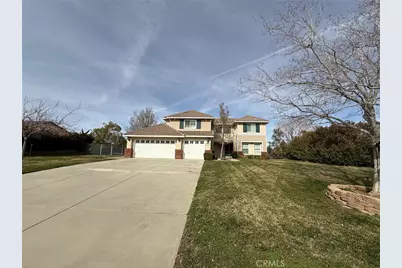 5739 Avenida Entrada, Palmdale, CA 93551 - Photo 2