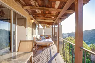 1953 Sunset Plaza Dr, Hollywood Hills, CA 90069 - Photo 16