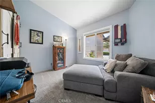 22911 Banyan Pl, Saugus, CA 91390 - Photo 24