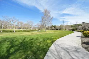 22911 Banyan Pl, Saugus, CA 91390 - Photo 40