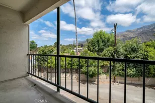 1015 N Michillinda, Pasadena, CA 91107 - Photo 18