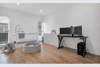1015 N Michillinda #302, Pasadena, CA 91107 - Photo 16