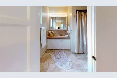5430 Woodlake Avenue, Woodland Hills, CA 91367 - Photo 6