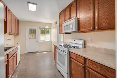 43736 Fern, Lancaster, CA 93534 - Photo 16