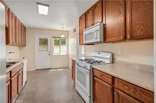 43736 Fern, Lancaster, CA 93534 - Photo 16