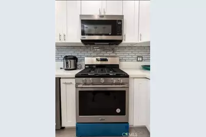 1657 S Garth Ave, Los Angeles, CA 90035 - Photo 16