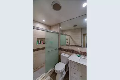 15450 Archwood, Van Nuys, CA 91406 - Photo 6