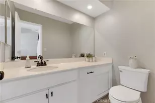 8430 Langdon Ave, North Hills, CA 91343 - Photo 12