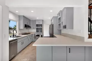 20036 Romar St, Chatsworth, CA 91311 - Photo 14
