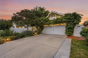 32146 Green Hill Dr, Castaic, CA 91384 - Photo 1